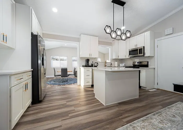 Gahanna Family-friendly 4br Retreat • King Bed Holiday home