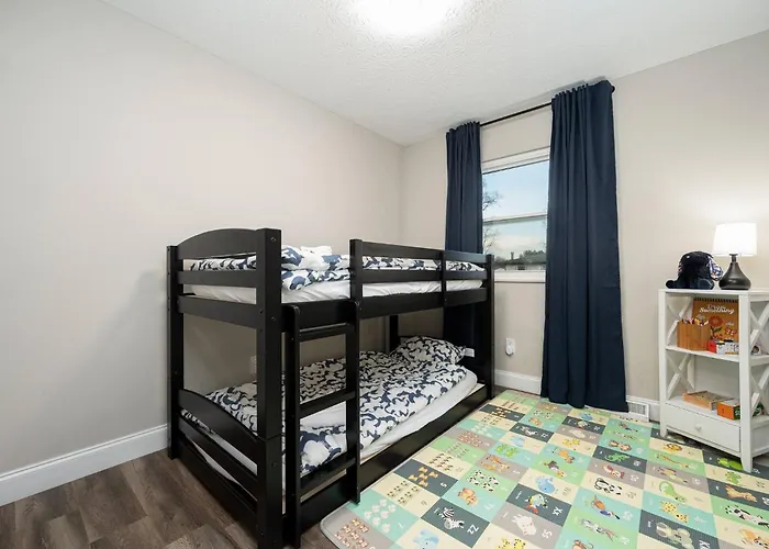 Gahanna Family-friendly 4br Retreat • King Bed Holiday home Columbus