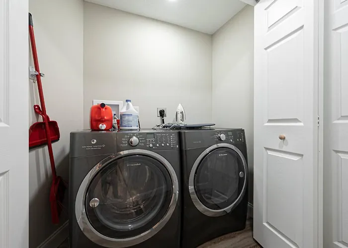 Gahanna Family-friendly 4br Retreat • King Bed Holiday home Columbus