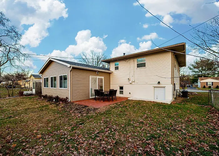 Gahanna Family-friendly 4br Retreat • King Bed Holiday home Columbus