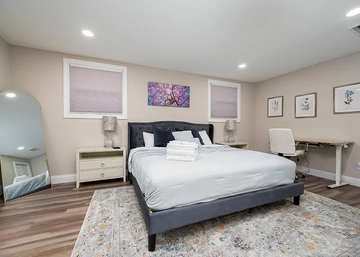 Holiday home Gahanna Family-friendly 4br Retreat • King Bed