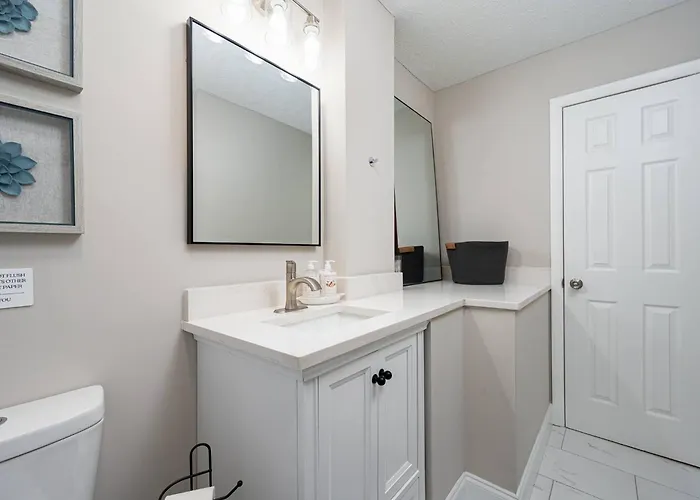 Gahanna Family-friendly 4br Retreat • King Bed